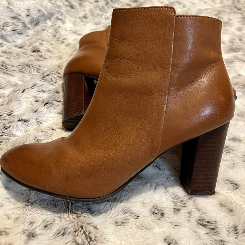 14th & Union Brown Ankle Booties